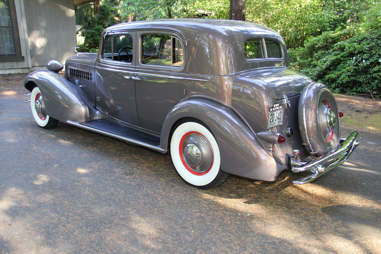 1934 Cadillac 335 Towne Sedan