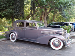1934 Cadillac 335 Towne Sedan